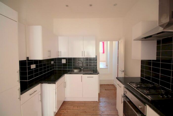 1 Bedroom Apartment To Rent In Mayall Road, Brixton, SE24