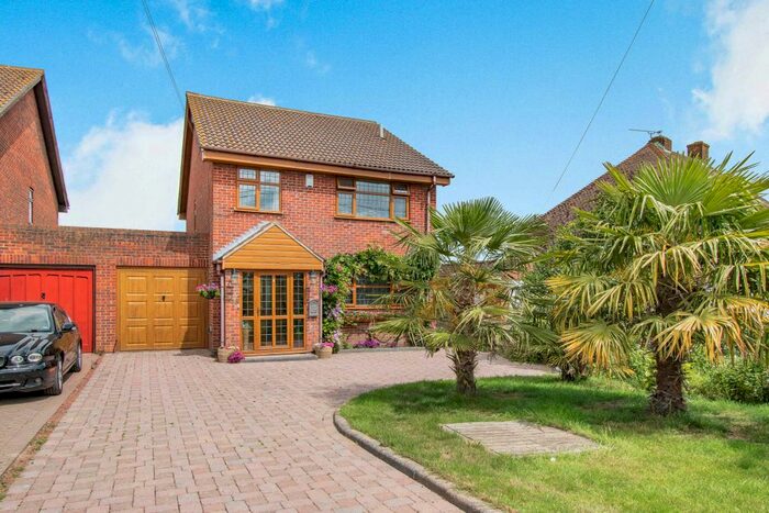 4 Bedroom Detached House For Sale In Main Road, Cooling, Rochester, ME3