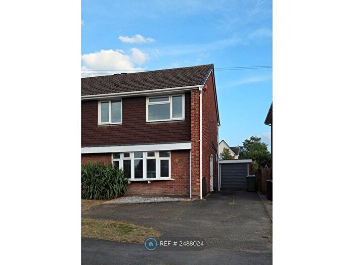 3 Bedroom Semi-Detached House To Rent In Albert Villas, Trench, Telford, TF2