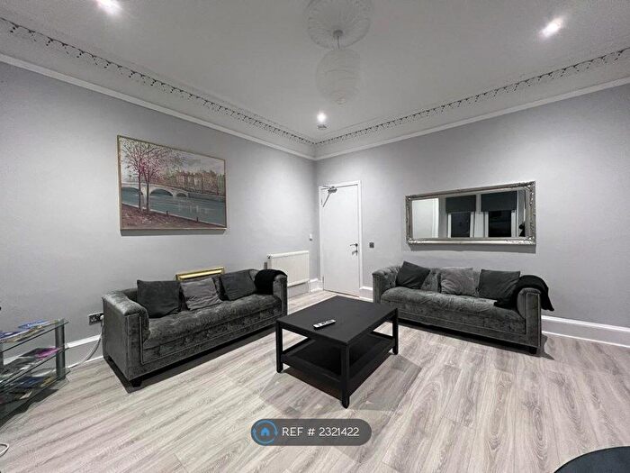 4 Bedroom Flat To Rent In Montrose Terrace, Edinburgh, EH7