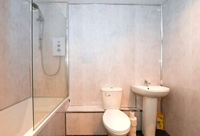 1 Bedroom Flat To Rent In Douglas Drive, East Kilbride, Glasgow, South Lanarkshire, G75