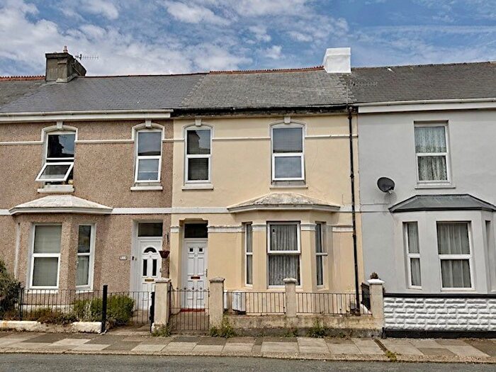 2 Bedroom Flat For Sale In Cromwell Road, Plymouth, PL4
