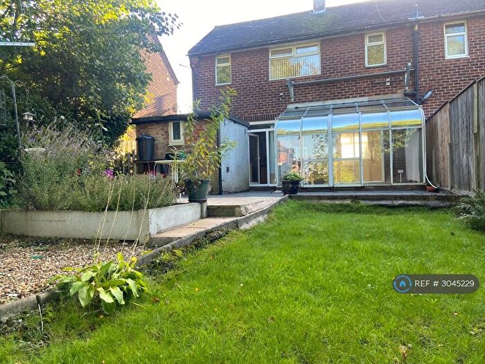 2 Bedroom Semi Detached House To Rent In Chester Avenue, Dukinfield, SK16