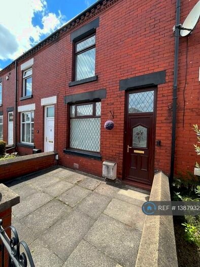 2 Bedroom Terraced House To Rent In Ainsworth Lane, Bolton, BL2