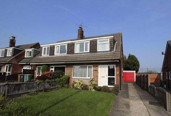 3 Bedroom Semi-Detached House For Sale In Garstone Croft, Fulwood, PR2