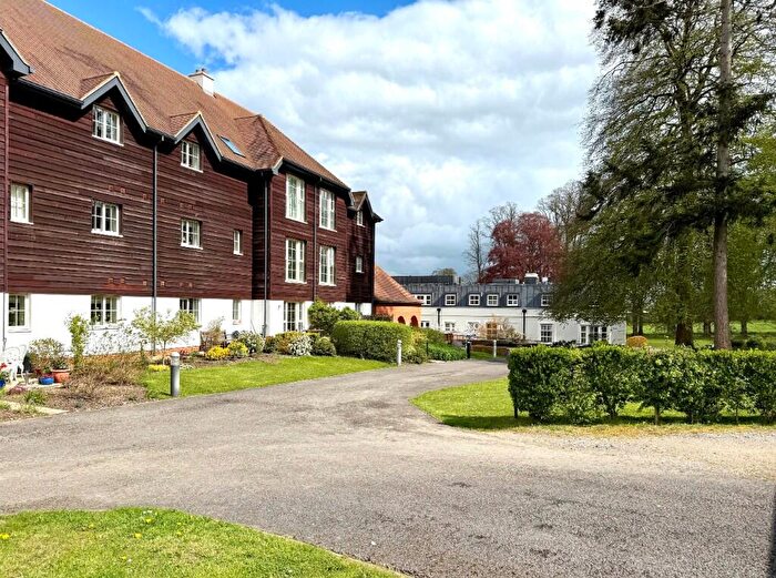 2 Bedroom Retirement Property For Sale In Templeton Road, RG17