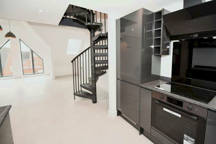 2 Bedroom Apartment To Rent In The Gables, Blenheim Road, Lincoln, LN1
