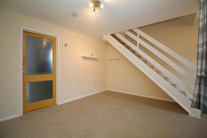 2 Bedroom Semi-Detached House To Rent In Deanside Drive, Loughborough, LE11