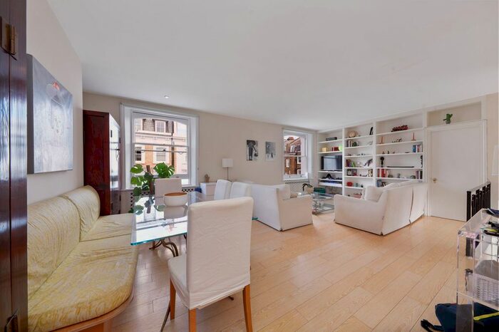 1 Bedroom Flat To Rent In Coleherne Mews, London, SW10