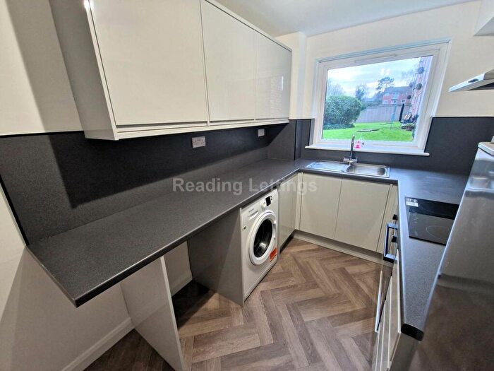 1 Bedroom Flat To Rent In Josephine Court, Reading, RG30