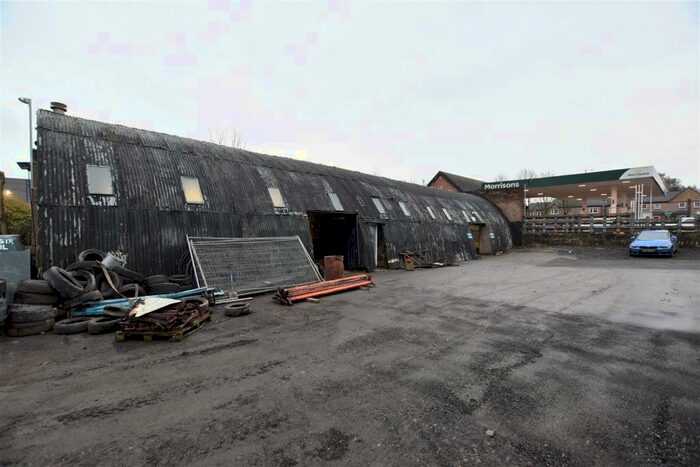 Commercial Property To Rent In Queen Street, Blackburn, BB6