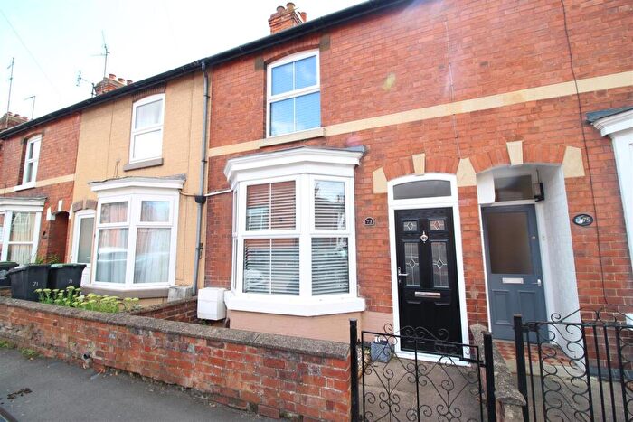 2 Bedroom Terraced House To Rent In Spencer Road, Rushden, NN10