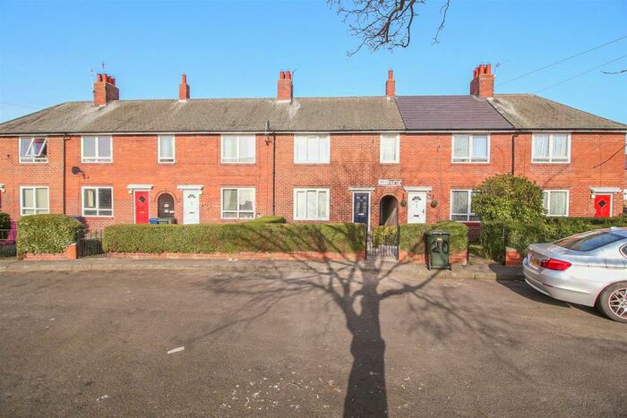 3 Bedroom Terraced House To Rent In Carrfield Road, Newcastle Upon Tyne, NE3