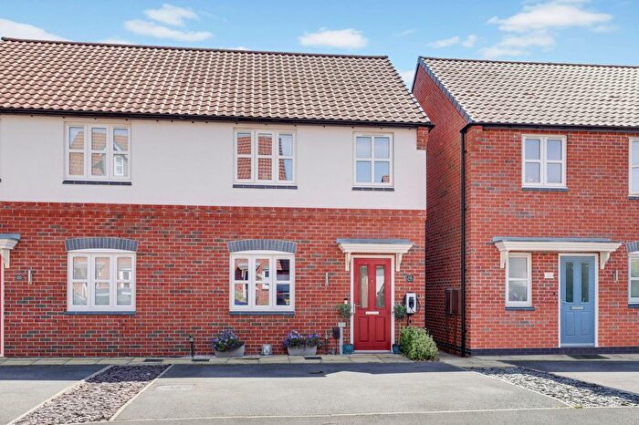 3 Bedroom Semi-Detached House For Sale In Askew Road, Linby, NG15