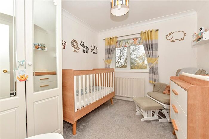 4 Bedroom Detached House For Sale In The Street, Appledore, Ashford, Kent, TN26