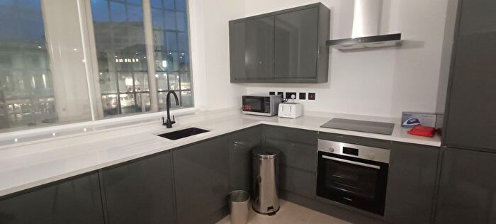 1 Bedroom Flat To Rent In Long Row, Nottingham, NG1
