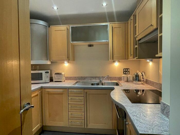 1 Bedroom Flat To Rent In Havannah Street, Cardiff, CF10