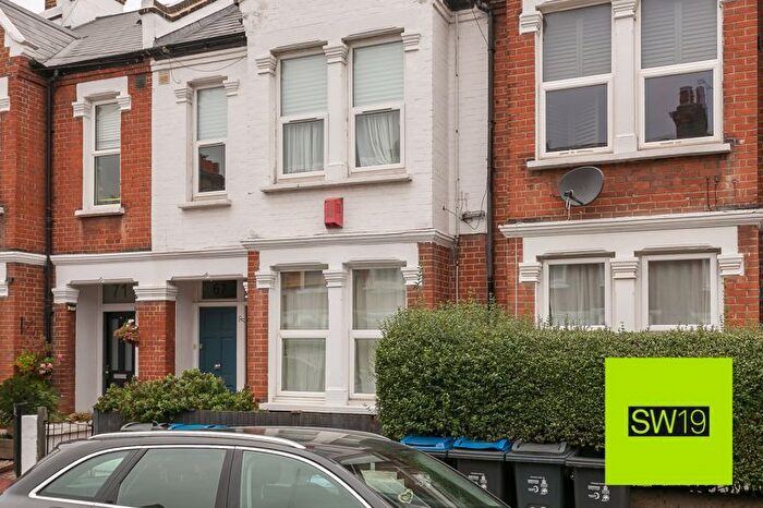 2 Bedroom Flat For Sale In Boundary Road, London, SW19