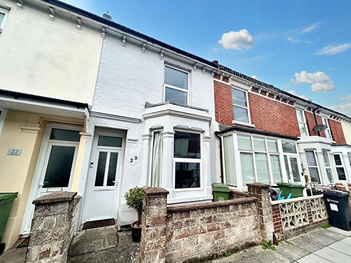 3 Bedroom Terraced House To Rent In Byron Road, Portsmouth, PO2