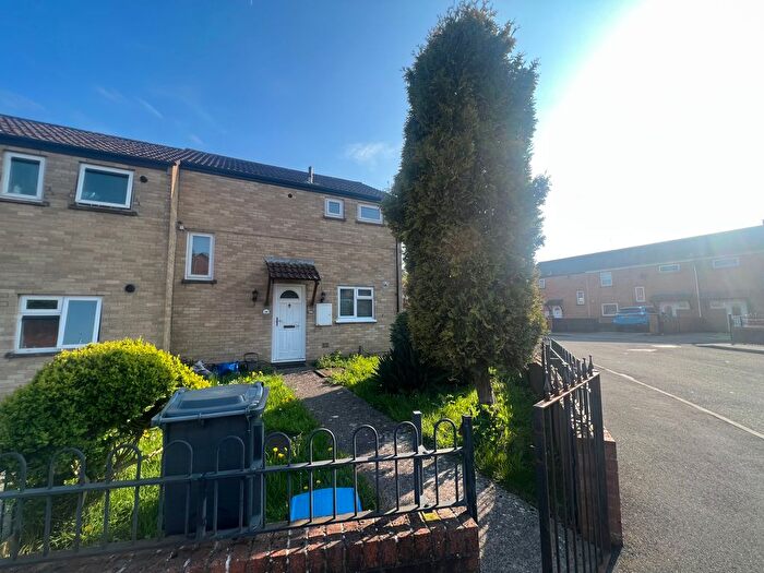 2 Bedroom Property To Rent In Rogerston Close, St. Mellons, Cardiff, CF3