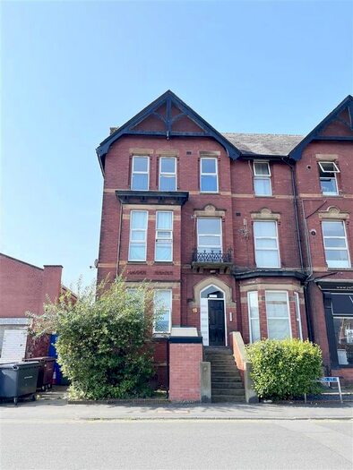 2 Bedroom Flat To Rent In Portland Street, Southport, PR8
