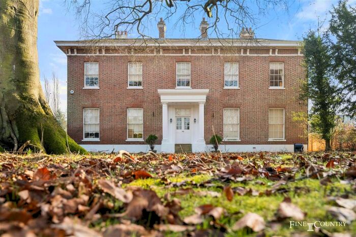 8 Bedroom Detached House For Sale In Long Sutton, PE12