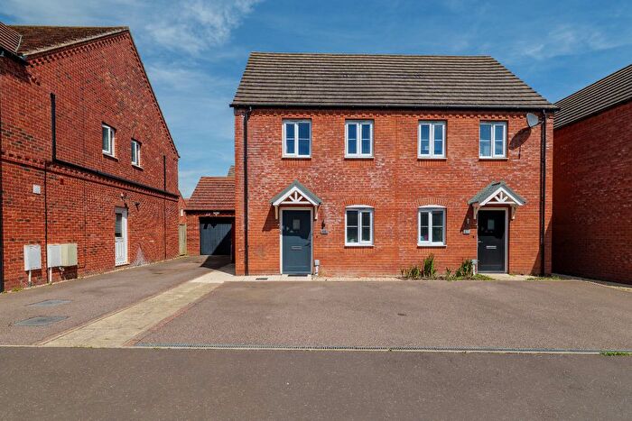 2 Bedroom Semi-Detached House For Sale In Kendle Road, Swaffham, Norfolk, PE37