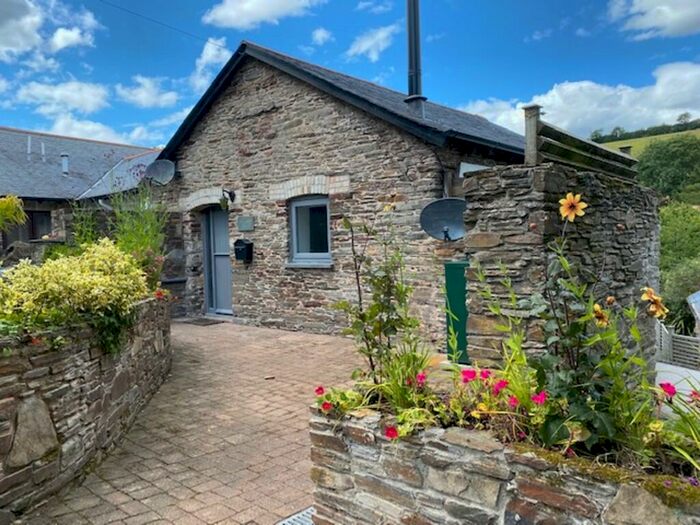 2 Bedroom Cottage To Rent In Newton Ferrers, Devon, PL8