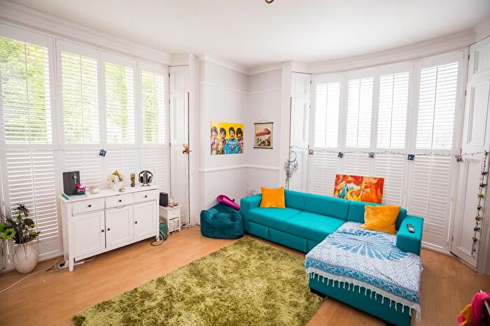 1 Bedroom Flat To Rent In Sandown Road, Wavertree, Liverpool, L15