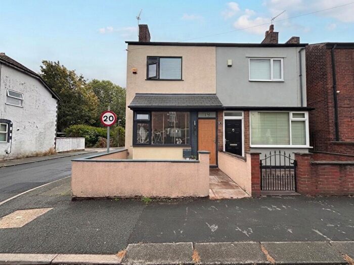 2 Bedroom End Of Terrace House For Sale In Hazelhurst Road, Worsley, M28