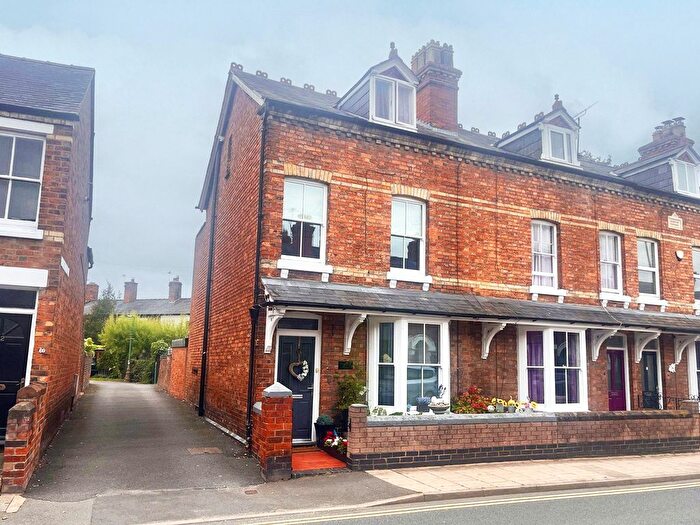 6 Bedroom End Terrace House For Sale In Moreton Crescent, Coleham, Shrewsbury, Shropshire, SY3