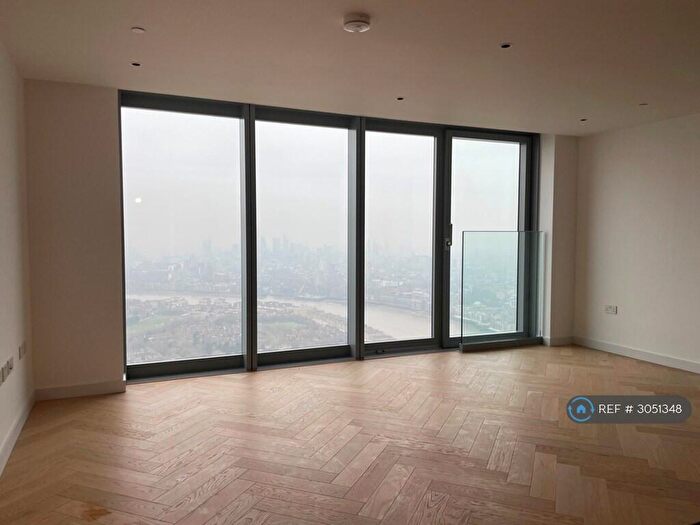 1 Bedroom Flat To Rent In Landmark Pinnacle, London, E14