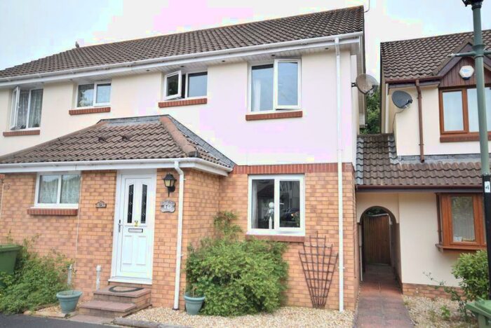 2 Bedroom House To Rent In Brook Court, Barnstaple, Devon, EX31