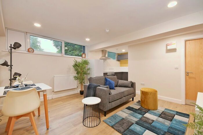 1 Bedroom Flat To Rent In Broomgrove Road, Sheffield, S10