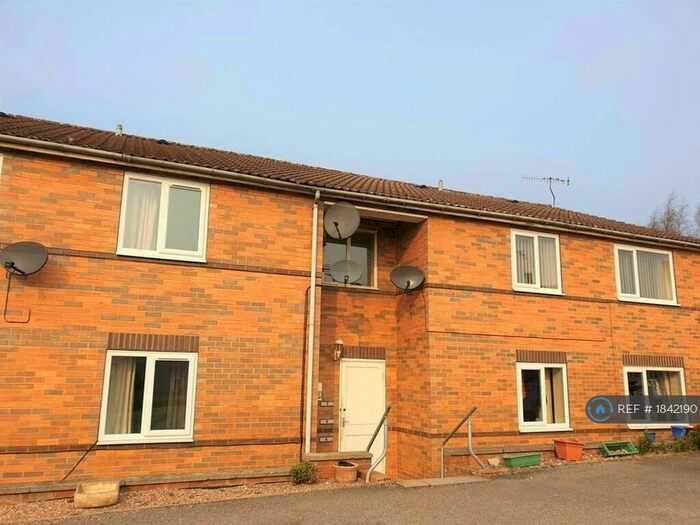 1 Bedroom Flat To Rent In Ryecroft Road, Rawmarsh, Rotherham, S62