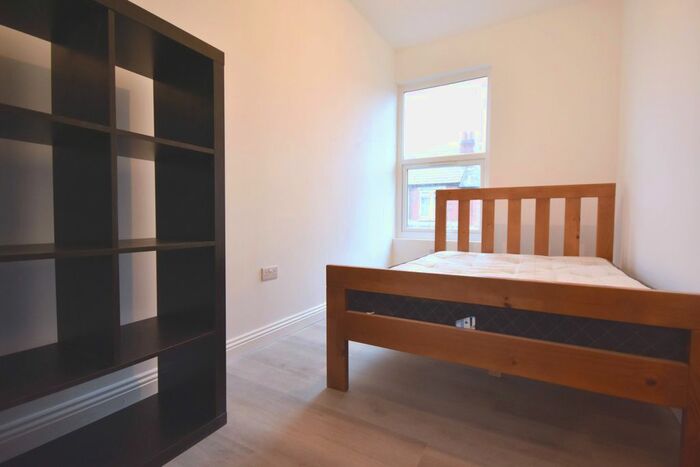 2 Bedroom Flat To Rent In Kingsway, Coventry, CV2