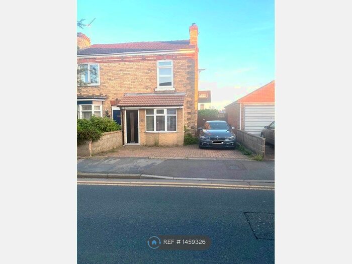 2 Bedroom Semi-Detached House To Rent In North Marsh Road, Gainsborough, DN21