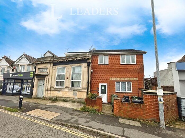 1 Bedroom Apartment For Sale In Milton Road, Portsmouth, Hampshire, PO3