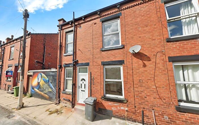 1 Bedroom Terraced House To Rent In Dobson Avenue, Leeds, West Yorkshire, LS11