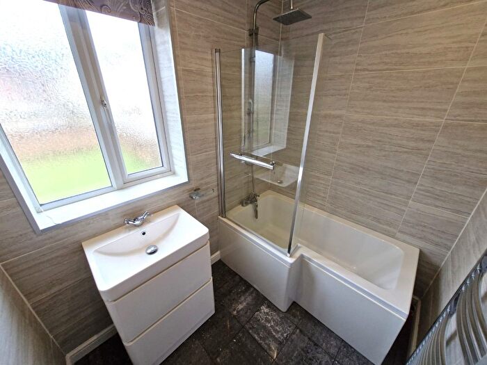 4 Bedroom Semi-Detached House To Rent In Bold Street, Fleetwood, FY7