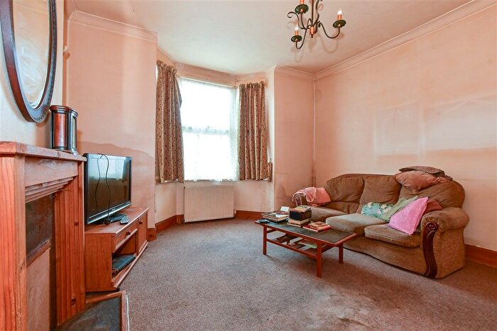 3 Bedroom Detached House For Sale In St. John's Road, Ryde, Isle Of Wight, PO33