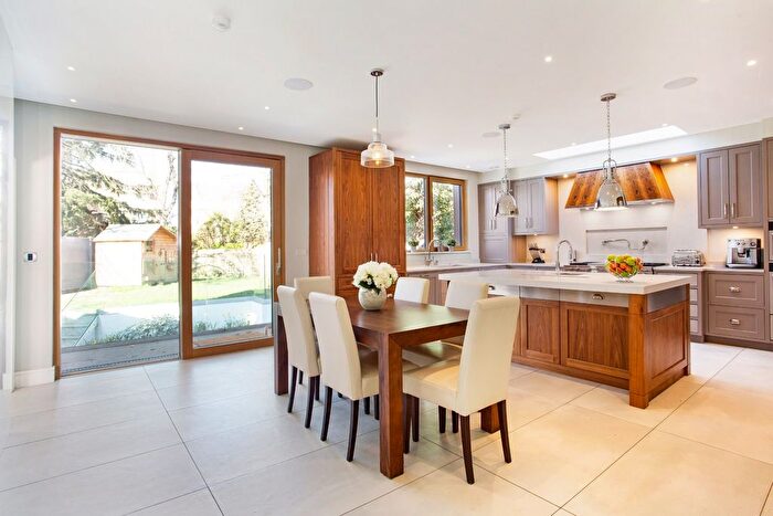 5 Bedroom Detached House For Sale In Bramcote Road, Putney, London, SW15