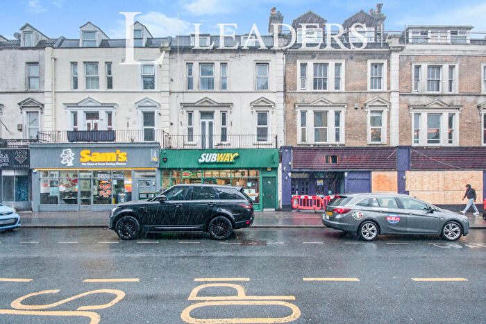 2 Bedroom Flat To Rent In Old Christchurch Road, Bournemouth, BH1