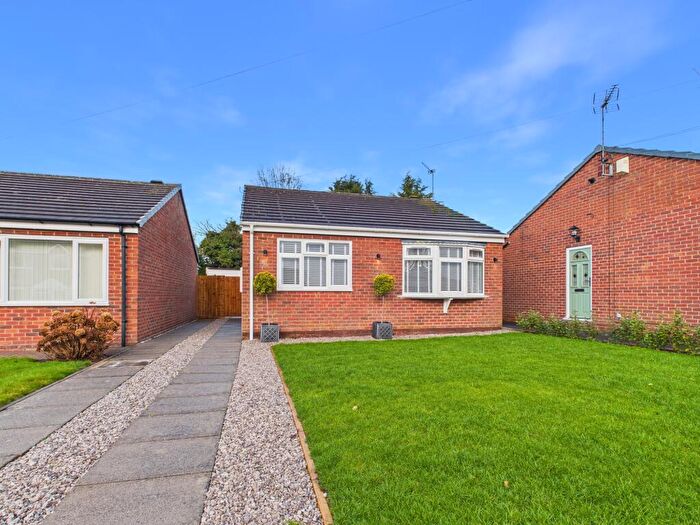2 Bedroom Detached Bungalow For Sale In Hollymoor Drive, Chellaston, DE73