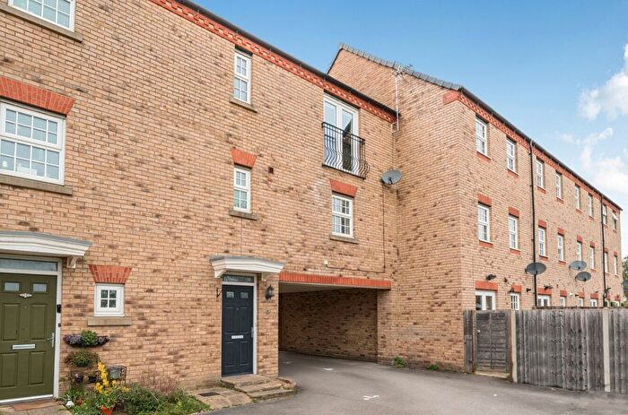 2 Bedroom Property For Sale In Squirrel Chase, Witham St. Hughs, LN6
