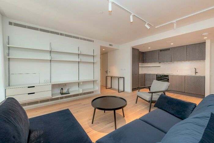2 Bedroom Apartment To Rent In Author King's Cross, London, N1