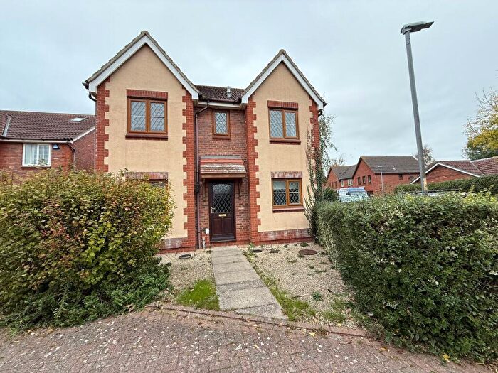 4 Bedroom Detached House For Sale In Peake Avenue, Kirby Cross, Frinton-on-Sea, CO13