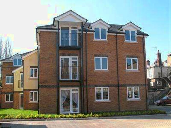 2 Bedroom Flat To Rent In Beehive Court, 1 Stream Lane Edgware, Edgware, HA8