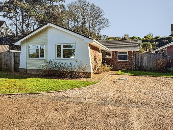 3 Bedroom Bungalow For Sale In Cliff Road, Totland Bay, Isle Of Wight, PO39