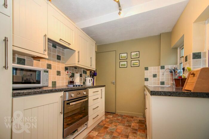 3 Bedroom Terraced House For Sale In Barn Terrace, Brundall, Norwich NR13
